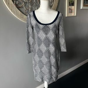 Signature by Robbie Bee dress